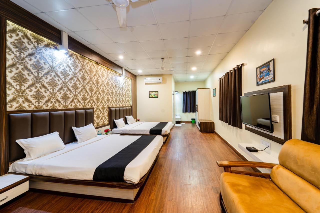 Narmada Hills Resort Omkareshwar Exteriér fotografie